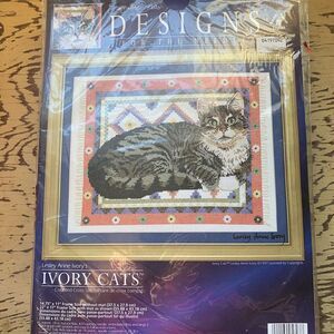Lesley Anne Ivory Cats Gemma on a Dhurrie Cross Stitch Kit NEW